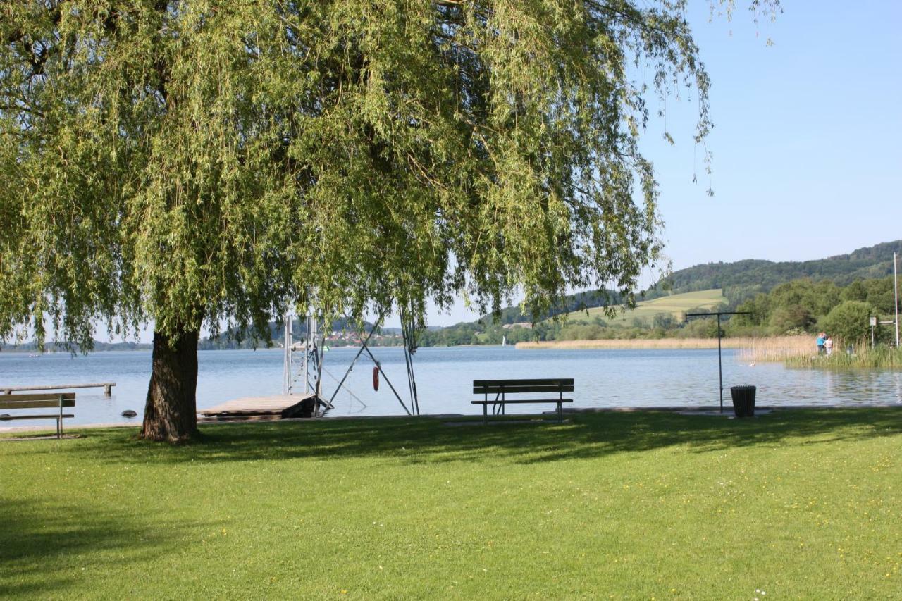 Ferienwohnungen Am See โอแบร์ทรุม อัม เซ ภายนอก รูปภาพ